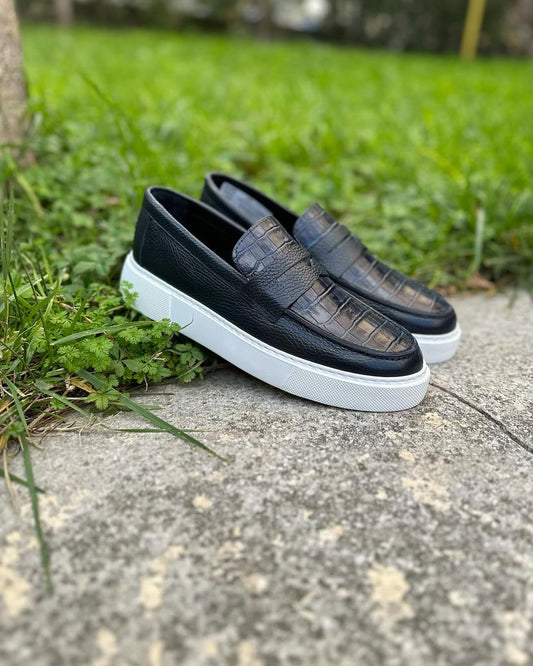 Cultured Black-loafer leather Rio