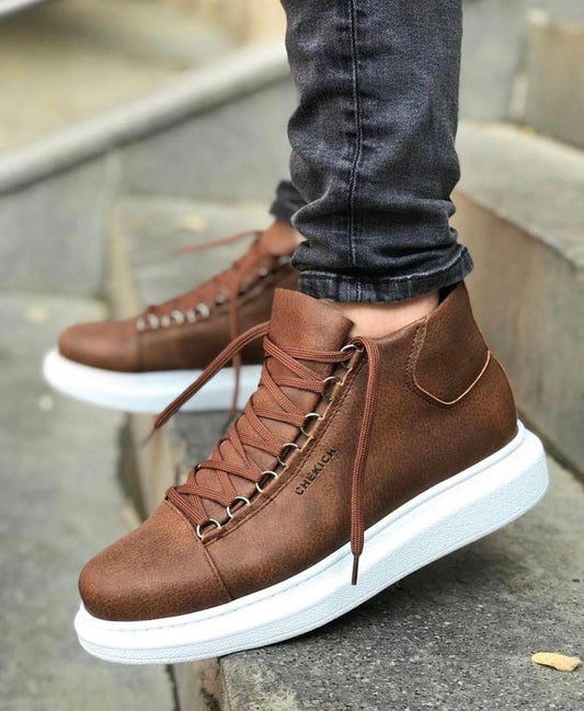 Checkich brown boot with white sole