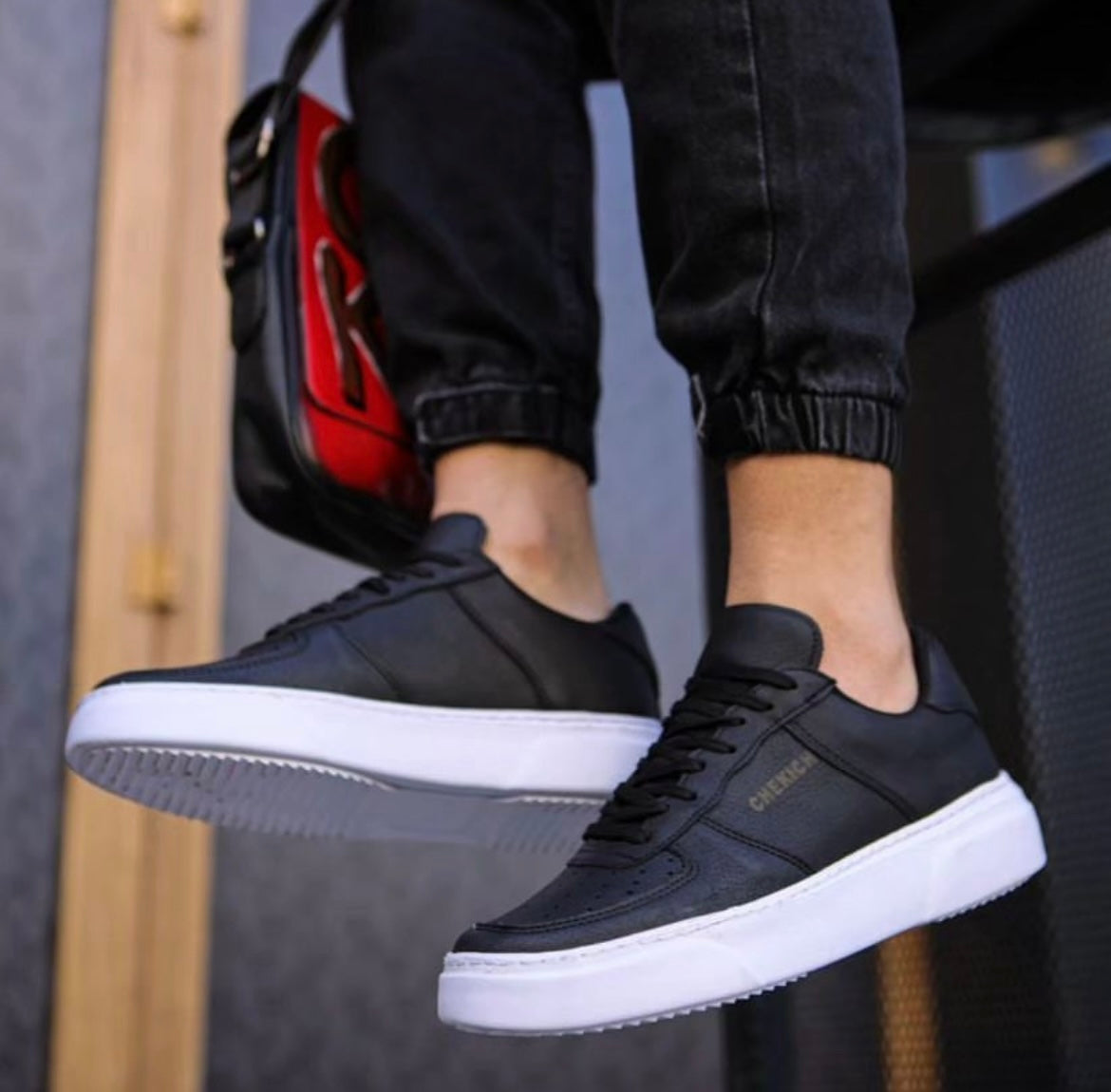 Black casual Chekich with white sole