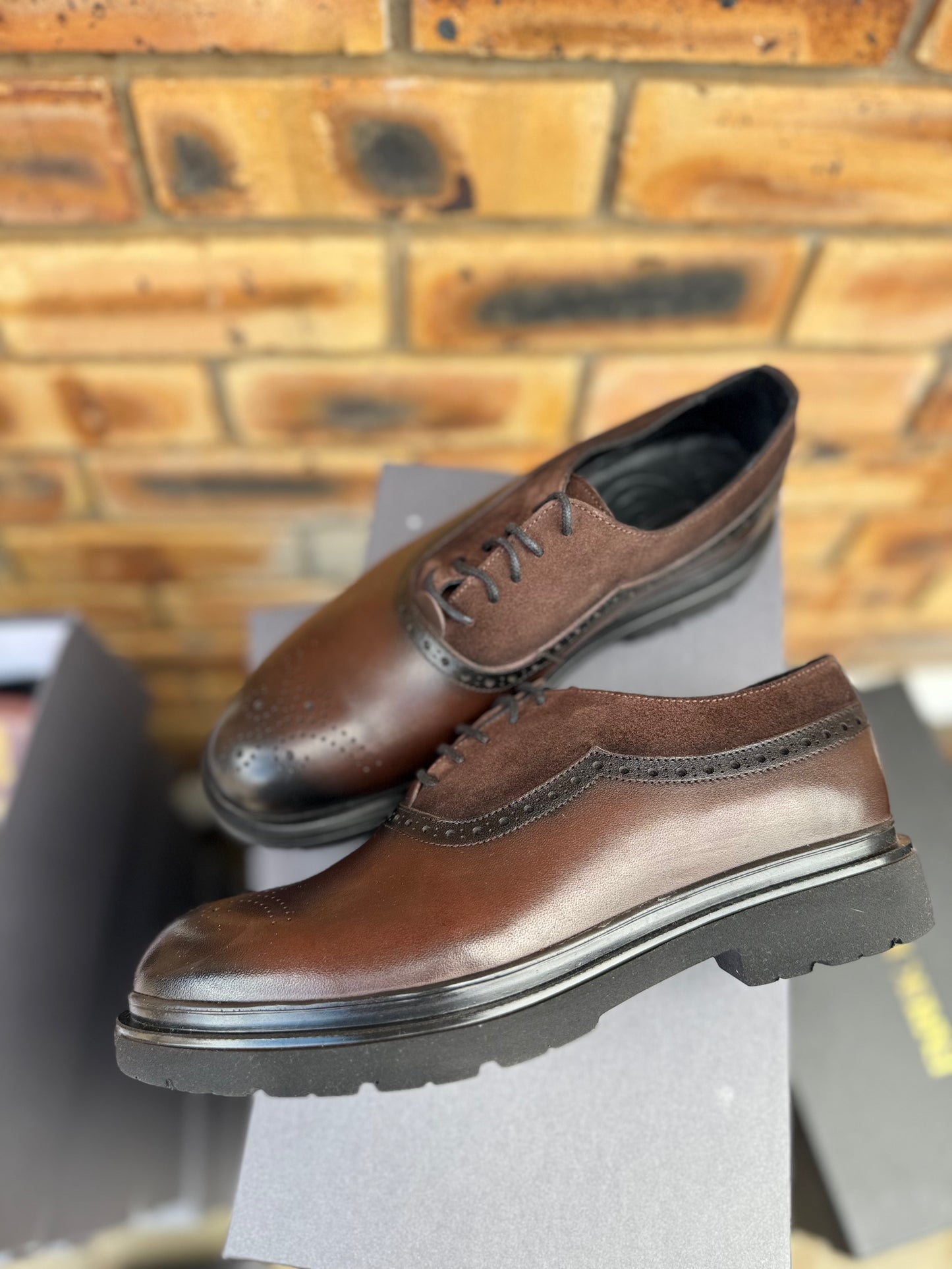 Small sole brown classic
