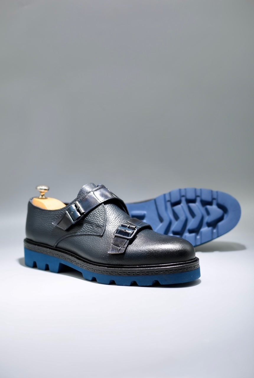 Navy genuine leather magnus classic with blue sole