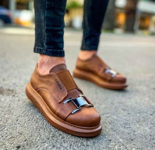 Brown clip Chekich